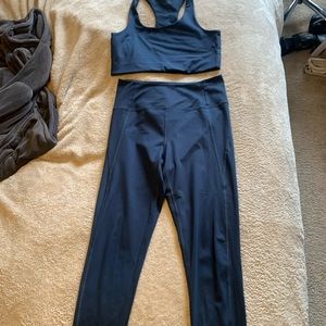 girlfriend collective Set- Paloma sports bra & high rise compressive leggings